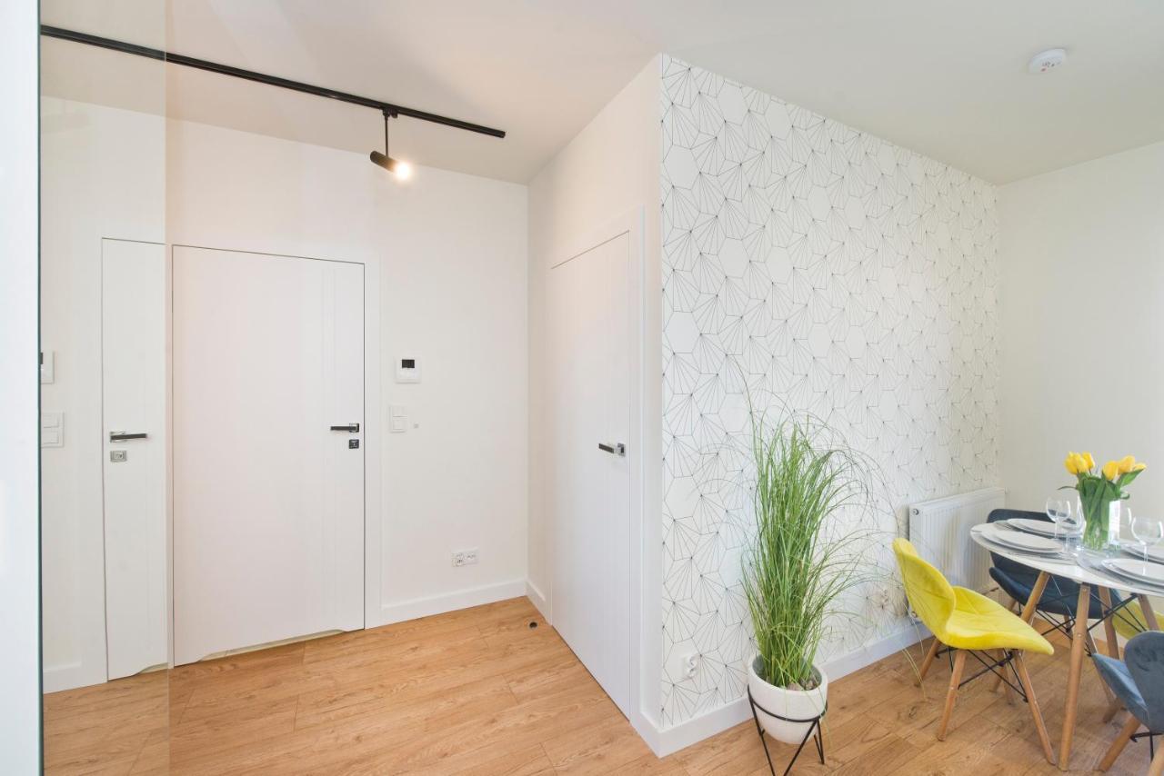 AURA Gdansk by Q4Apartments Eksteriør bilde